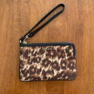 Small Coach Wristlet. Leopard print.